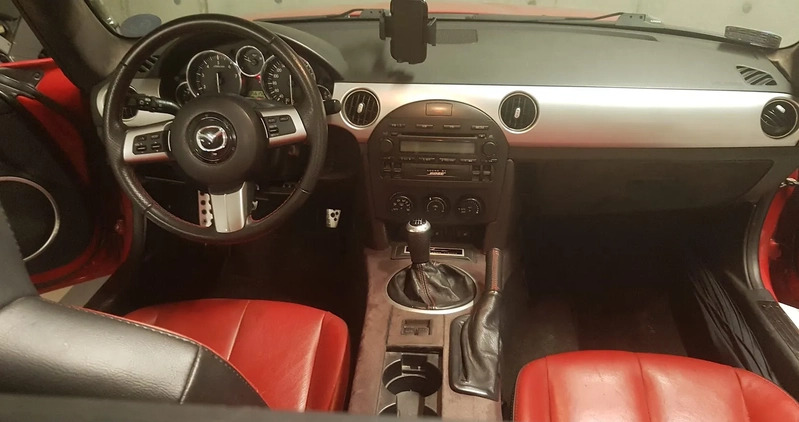 Mazda MX-5 cena 51700 przebieg: 167000, rok produkcji 2005 z Kraków małe 37